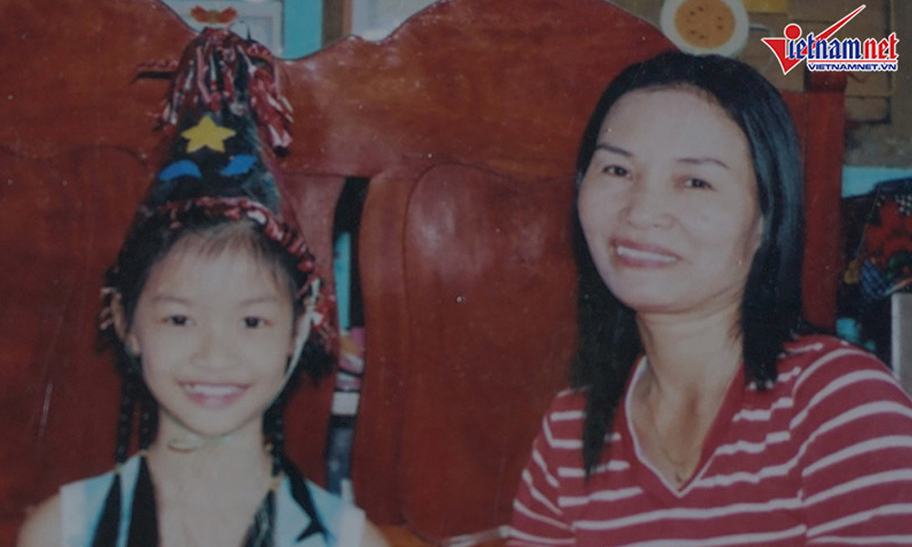 Căn phòng cũng là nơi lưu giữ rất nhiều những hình ảnh tuổi thơ của Kiều Loan.