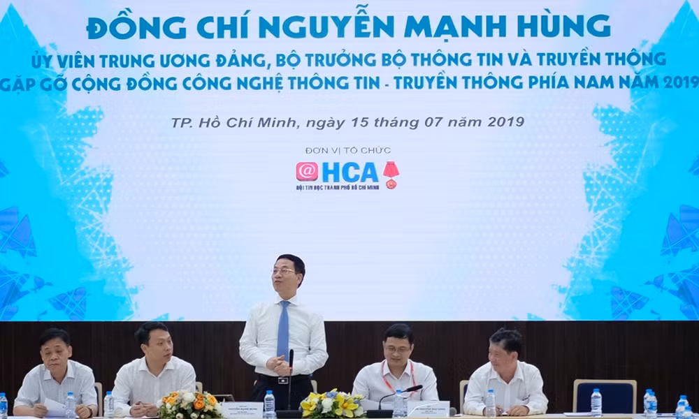 Dieu chua biet ve MXH moi cua Viet Nam - VivaVietnam