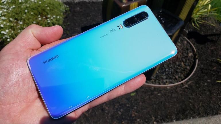 Hai mẫu flagship P30 và P30 Pro có mức giảm tương đương khoảng 2 triệu đồng. Trong khi đó, P30 Lite, Y9 Prime giảm khoảng 500.000 đến 1 triệu đồng.