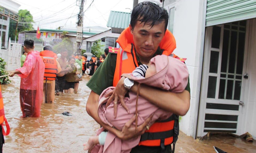 Kinh hoang lu lut tan pha tan hoang, am anh dan Viet-Hinh-2