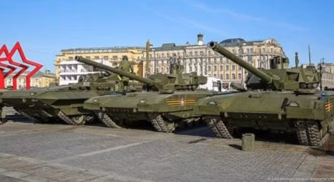 Mặc dù trong những năm gần đây Điện Kremlin đã đầu tư phát triển nhiều loại vũ khí tiên tiến hơn, sự xuất hiện của T-14 Armata trong "thiết kế hạt nhân" tuy rằng khá viễn tưởng nhưng vẫn có thể xảy ra.