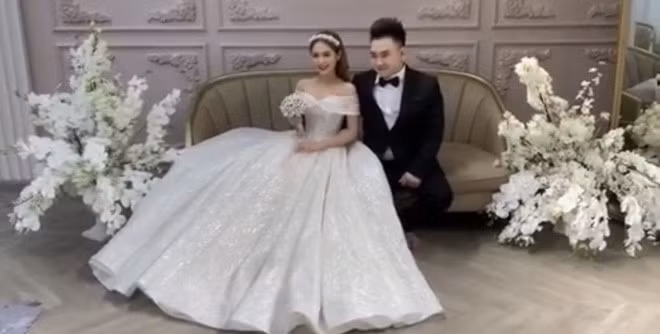 Hotgirl Trang Pham he lo hau truong chup anh cuoi cung 'streamer giau nhat Viet Nam' Xemesis-Hinh-2