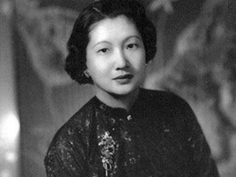 Cach danh ghen cua hoang hau Nam Phuong khien vu nu phai nho suot doi