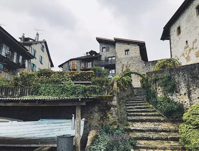 Nhắc đến những ngôi làng cổ đẹp nhất thế giới, người ta không thể không nhắc tới làng Alesund của Na Uy.