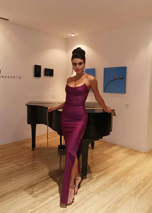 Đại diện Brazil được nhiều khán giả dự đoán sẽ giành vương miện.