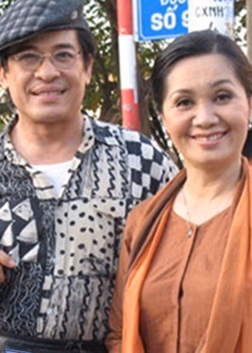 Tuy nhiên, sau 22 năm chung sống, Thanh Bạch và Xuân Hương ly hôn. Đã có nhiều đồn đoán về nguyên nhân tan vỡ như nghi vấn giới tính của Thanh Bạch. Ảnh: Ngôi sao