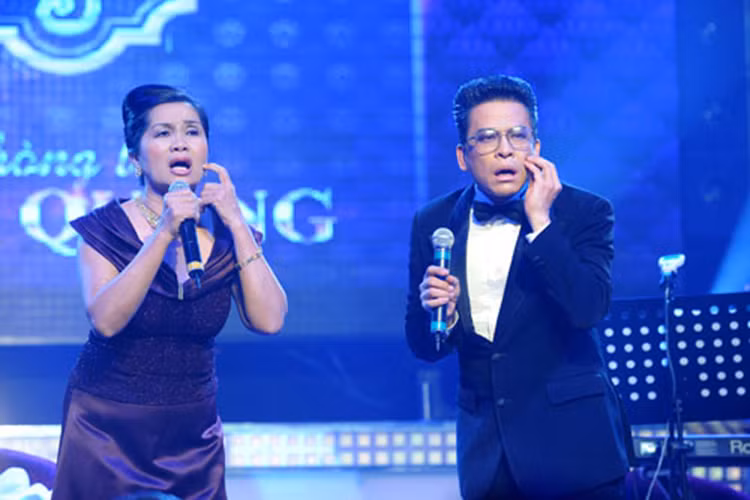 Cách đây 3 năm, nghệ sĩ Xuân Hương từng tố Thanh Bạch hỗn láo với ba mẹ vợ và cầm dao đuổi chém vợ. Ảnh: Khám phá