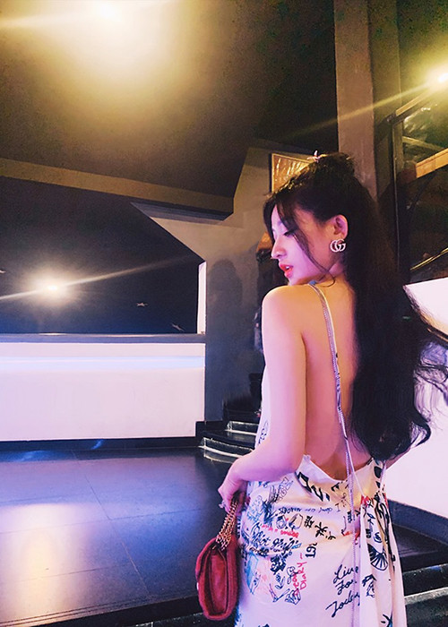 Ivy đã vắng bóng showbiz trong một khoảng thời gian dài để tập trung phát triển công việc kinh doanh.