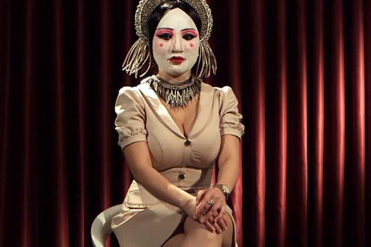 Mon 2K là hot girl tai tiếng vì vậy việc cô xuất hiện khiến nhiều người cho rằng ê-kíp đang muốn tạo scandal để PR. Ảnh: Người đưa tin