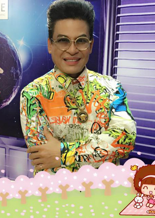 Theo Thời đại, năm 2006, Thanh Bạch được trao huy chương vàng trong Liên hoan Truyền hình toàn quốc lần thứ 25.