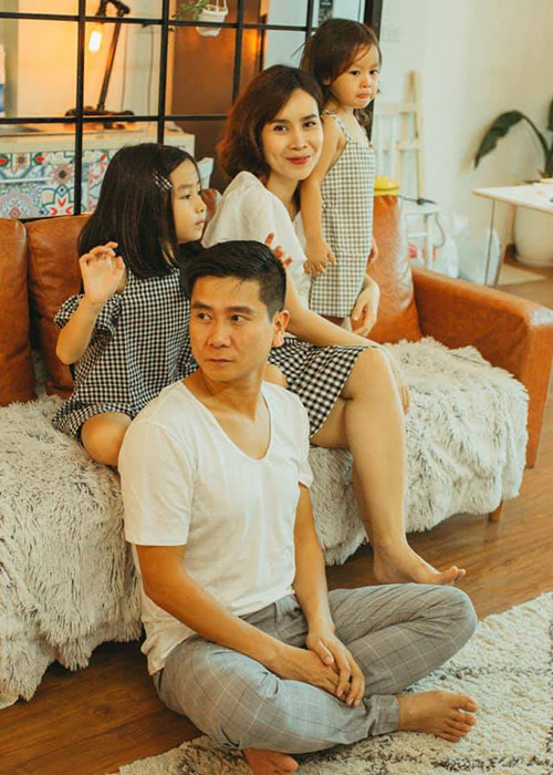 Ngắm hai con gái đáng yêu của Hồ Hoài Anh - Lưu Hương Giang Ngam hai con gai dang yeu cua Ho Hoai Anh - Luu Huong Giang