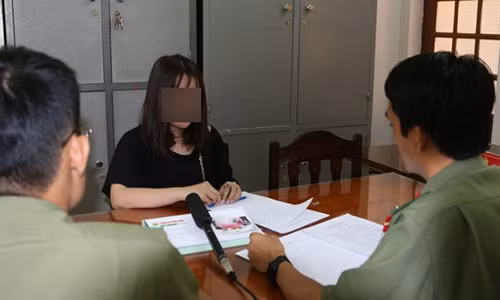 Tung tin sai ve “vi khuan an thit nguoi”, co gai nhan qua dang