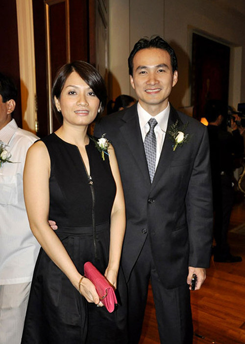 Nam diễn viên thường xuyên đưa vợ và con trai Gia Cát đi dự sự kiện cùng mình. Tuy nhiên, trong những năm trở lại đây, vợ chồng Chi Bảo không xuất hiện bên nhau. Ảnh: Ngôi sao