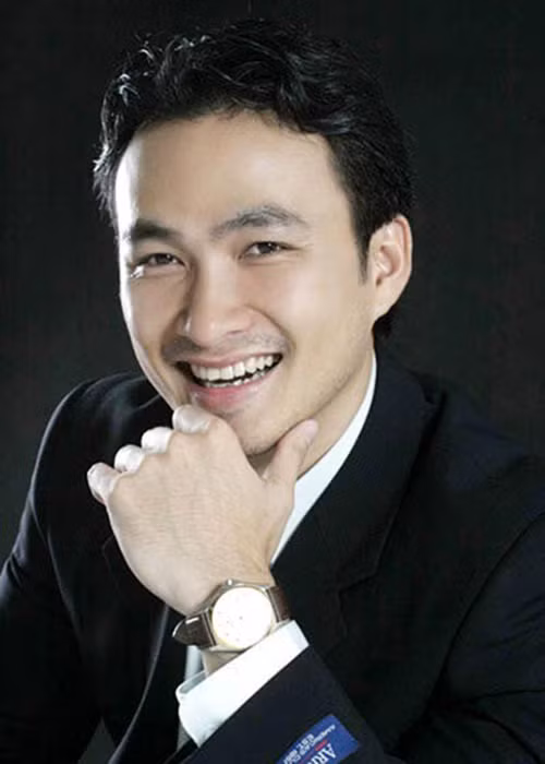 Tuy nhiên, chỉ sau một thời gian ngắn chung sống, Chi Bảo và Thái Giang quyết định ly hôn vì mâu thuẫn chồng chất. Ảnh: Người nổi tiếng