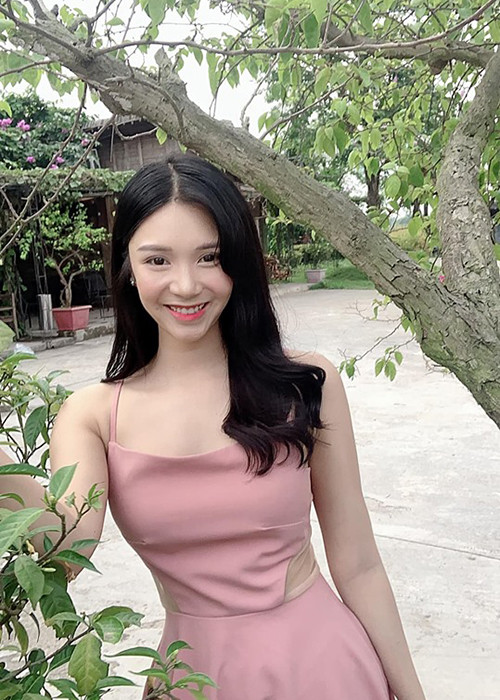 Thanh Bi cho biết, cô sẽ mua thêm mấy căn nhà nữa thì sẽ sống an phận và mới dám nghĩ đến chuyện yêu ai đó.