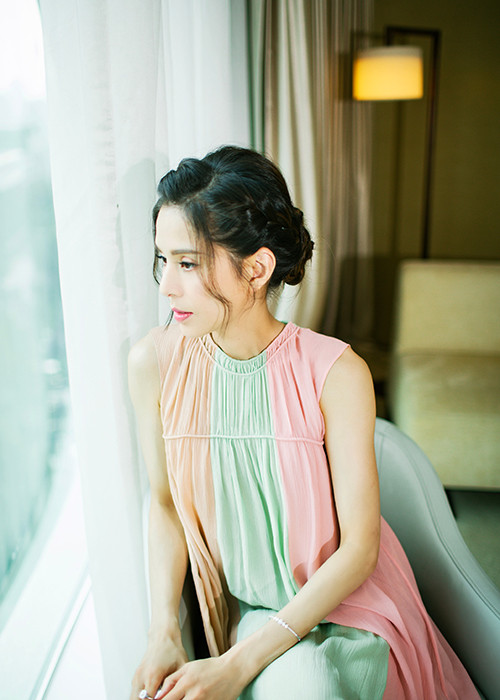 Nữ diễn viên yêu thích trẻ con nhưng bỏ lỡ thời điểm tốt để sinh con.