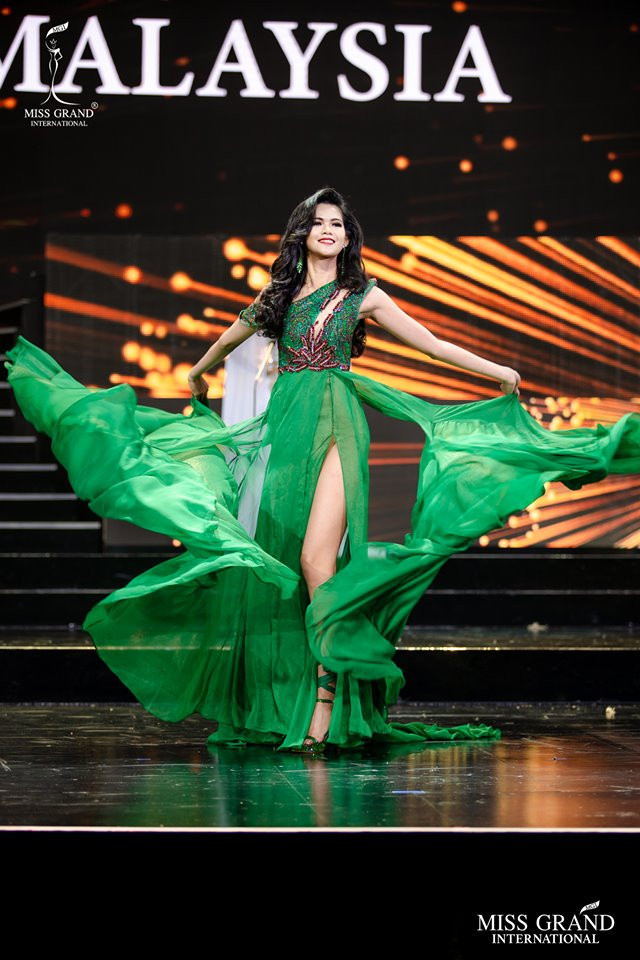 Dàn thí sinh có khả năng lọt top Hoa hậu Hòa bình Quốc tế còn có đại diện Tây Ban Nha, Cuba, Malaysia, Myanmar, Philippines và Mỹ.