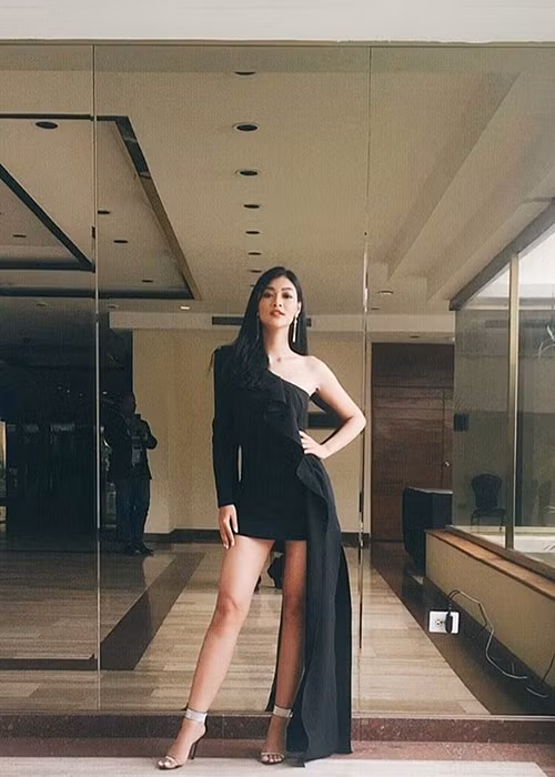 Kiều Loan không có mặt trong top 6 bình chọn trước khi cuộc thi khởi động.