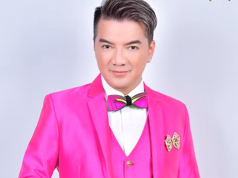 Nam ca sĩ viết: “Game gì mà kết đoản hậu vậy trời? Chưa được một tiếng. Muốn thử phép thuật thì tao cho thử...". Đáng chú ý, Mr Đàm nhấn mạnh “Đàm Vĩnh Hưng là vùng đất cấm”.