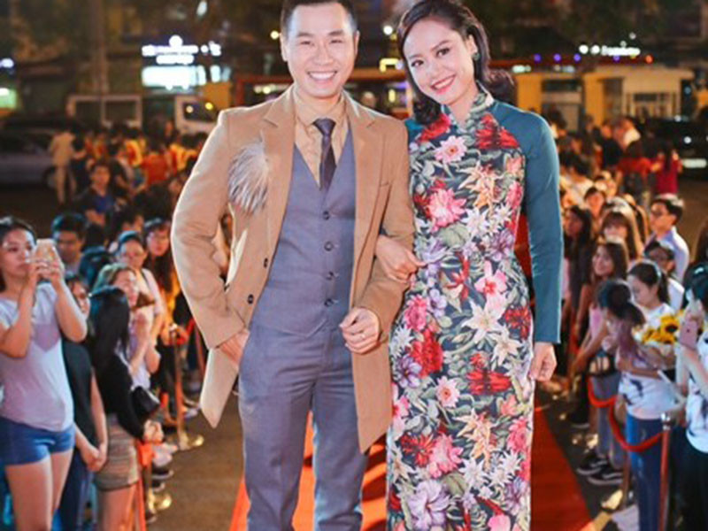 Về phần mình, Nguyên Khang công khai xin lỗi. "Tôi xin lỗi về những sai sót đáng tiếc do mình gây ra tại sự kiện này. Bất luận vì lý do gì, đây cũng là lỗi của tôi”, anh nói.