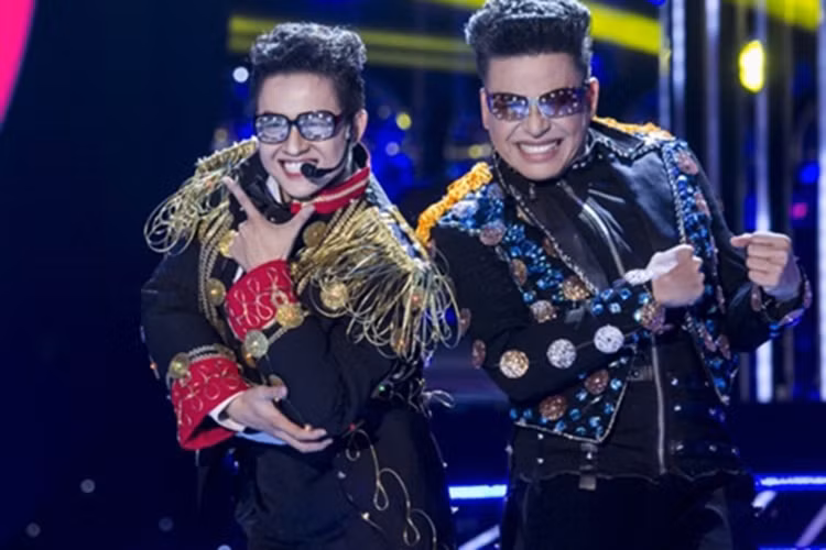 Thanh Bạch là MC gạo cội nhưng cũng có những lần mất điểm với khán giả. Trong Gương mặt thân quen, anh bị chê lối nói chuyện quá đà, dông dài, cách dẫn dắt màu mè. Ảnh: Giao thông