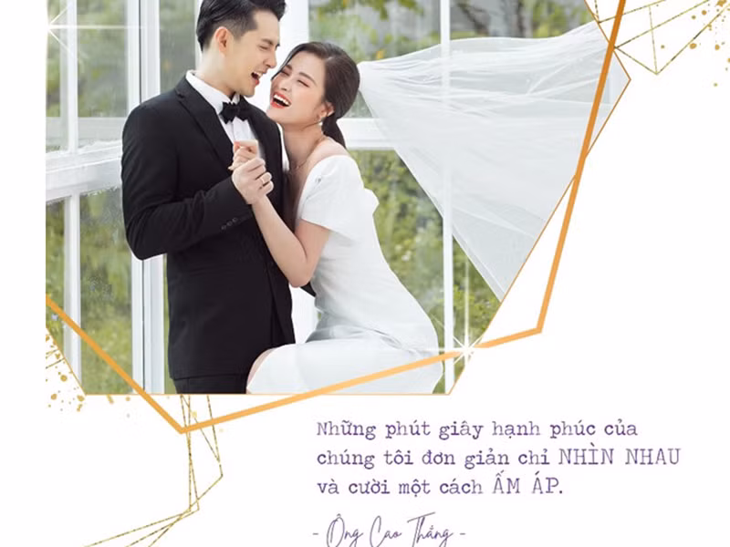 Đôi tình nhân sau 1 thập kỷ vẫn trao cho nhau ánh mắt như hồi mới yêu.