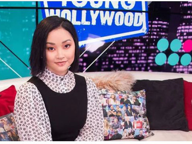 Lana Condor sinh ra tại Cần Thơ. Lúc 4 tháng tuổi, cô được một nhà báo người Mỹ nhận nuôi tại trại trẻ mồ côi. Lớn lên, Lana theo đuổi nghiệp diễn.