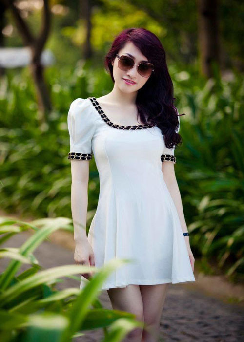  Bạn gái Chi Bảo sinh ra trong gia đình có truyền thống kinh doanh. Hiện tại, Thùy Chang là CEO của một viện thẩm mỹ nổi tiếng tại Hà Nội.