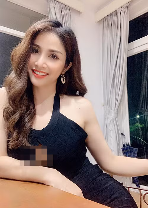 Ngoại hình gợi cảm là lợi thế mạnh của Thảo Trang khi hoạt động trong showbiz.