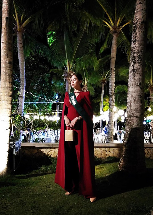 Mới đây, Hoàng Hạnh cùng các thí sinh hoàn thành xong phần thi phỏng vấn.