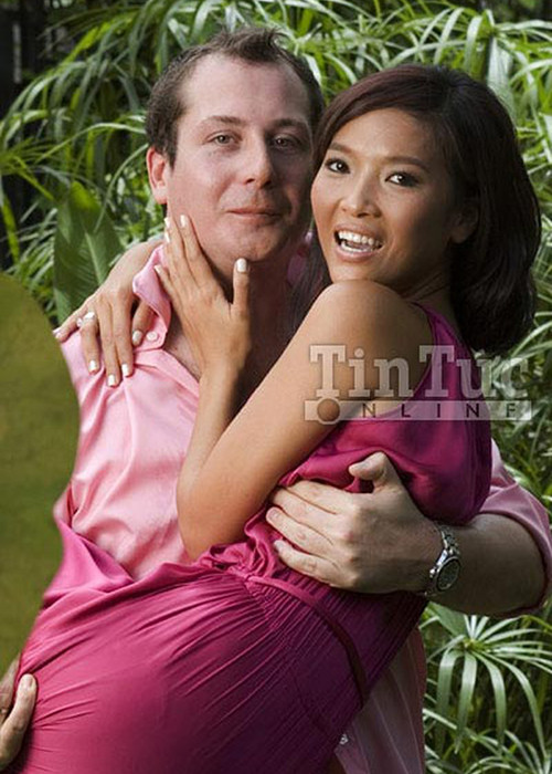 "Tôi không phải muốn lấy Lăng vì cô ấy đẹp. Tôi lấy Lăng vì tôi yêu cô ấy", Claas chia sẻ. Ảnh: Tin tức online