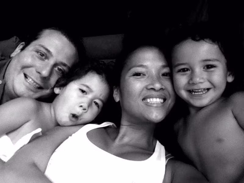 Ông xã của Bằng Lăng hiểu được vợ dễ tự ái khi đề cập đến chuyện tiền bạc nên luôn để cô được thoải mái. Ảnh: FBNV