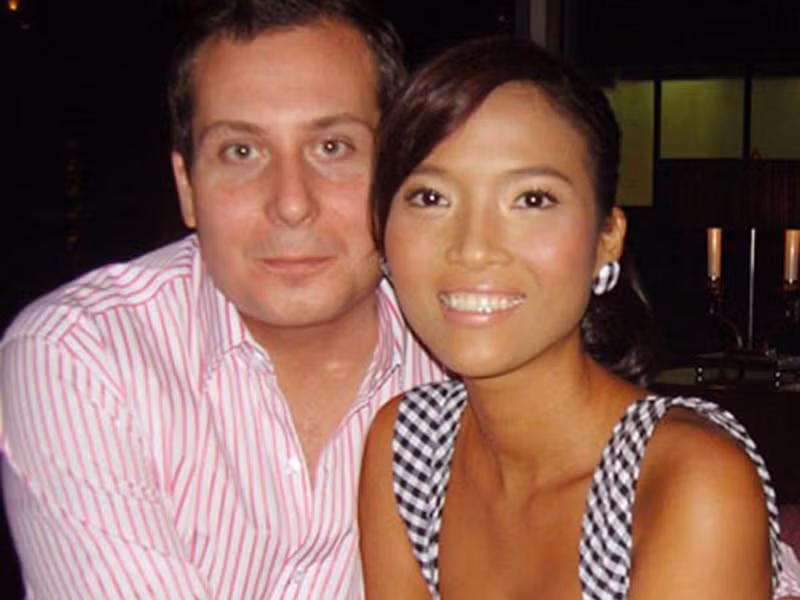 Chan dung chong ngoai quoc ghen khi Bang Lang chup anh nude o tuoi 40