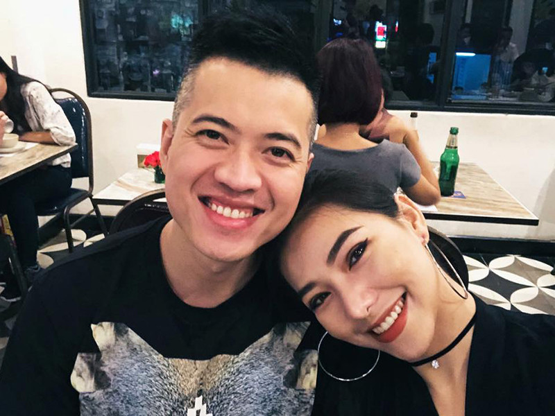 Luu De Ly to chuc le an hoi voi DJ mot doi vo