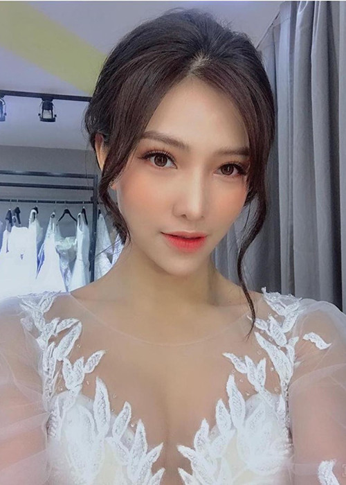 Luu De Ly to chuc le an hoi voi DJ mot doi vo-Hinh-2