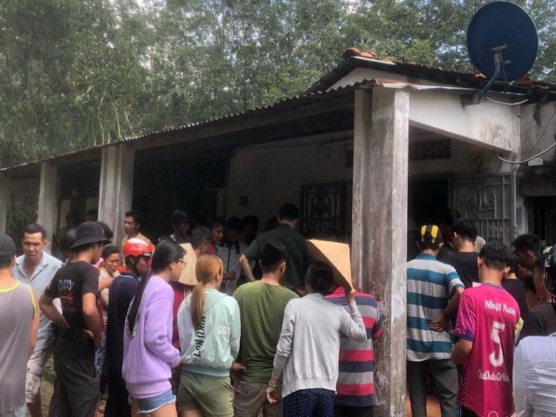 Cu ong 84 tuoi bi giet hai tham thuong khi dang ngu tren giuong