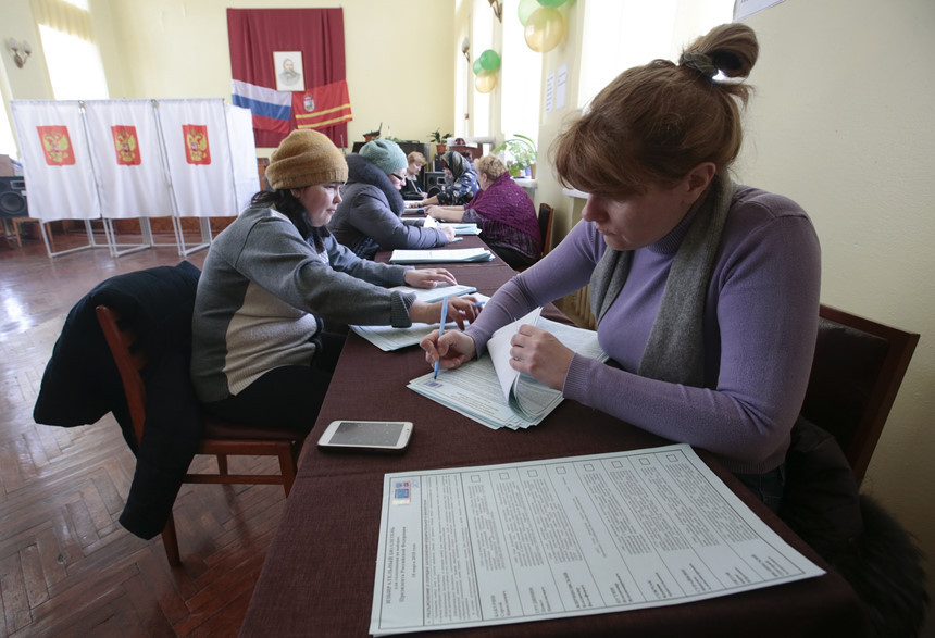 Công tác chuẩn bị bầu cử diễn ra tại thành phố Khislavichi, miền Tây nước Nga.