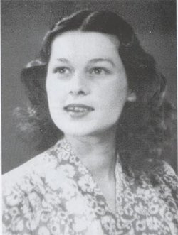 Nữ điệp viên Violette Reine Elizabeth Bushell (Pháp) đã gia nhập Ủy ban đặc biệt của Anh sau cái chết của chồng - Đại uý Etienne Szabo thuộc Đội lính lê dương Pháp.