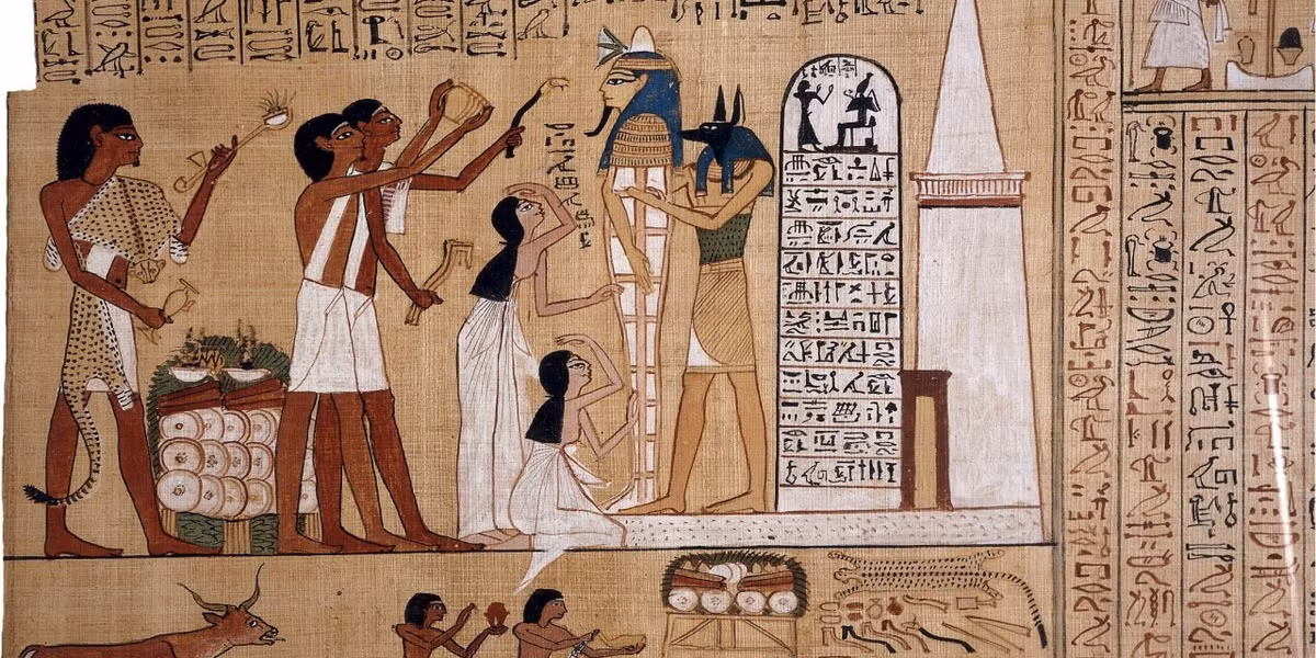 Để người mẹ có nhiều sữa cho con bú sau khi sinh, người ta lấy nước sông Nile để cọ vào lưng của họ và cho người mẹ ăn thịt một con chuột.