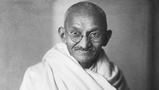 Trong suốt cuộc đời, Mahatma Gandhi đã đấu tranh không mệt mỏi cho phong trào dân quyền và quyền tự do trên toàn thế giới.