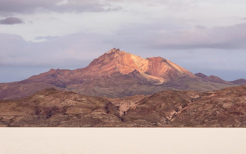 Theo các nghiên cứu của NASA, sa mạc Atacama nhận được lượng mưa không quá 1 mm/năm.