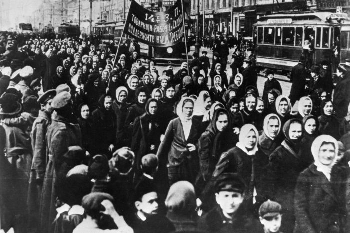 Về sau, Đảng Xã hội Hoa Kỳ tuyên bố Ngày Quốc tế Phụ nữ là ngày 28/2/1909.