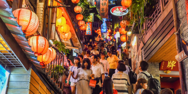 Đài Loan xếp thứ 2 trong danh sách 10 quốc gia thân thiện với người nước ngoài. Hầu hết người nước ngoài chia sẻ họ đã ổn định cuộc sống và cảm thấy sinh sống ở Đài Loan giống như ở quê hương.