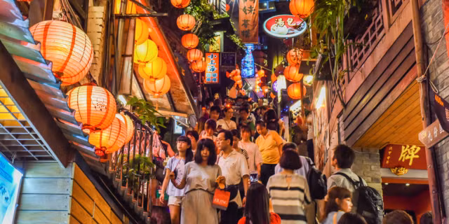 Đài Loan xếp thứ 2 trong danh sách 10 quốc gia thân thiện với người nước ngoài. Hầu hết người nước ngoài chia sẻ họ đã ổn định cuộc sống và cảm thấy sinh sống ở Đài Loan giống như ở quê hương.