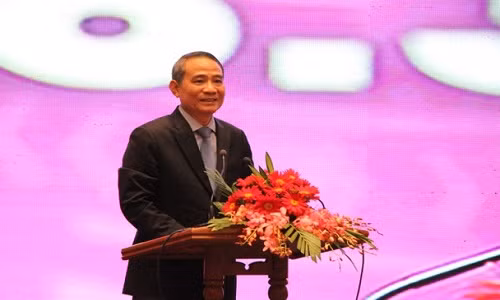 Ông Trương Quang Nghĩa phát biểu tại cuộc tọa đàm. Ảnh: Dân Việt