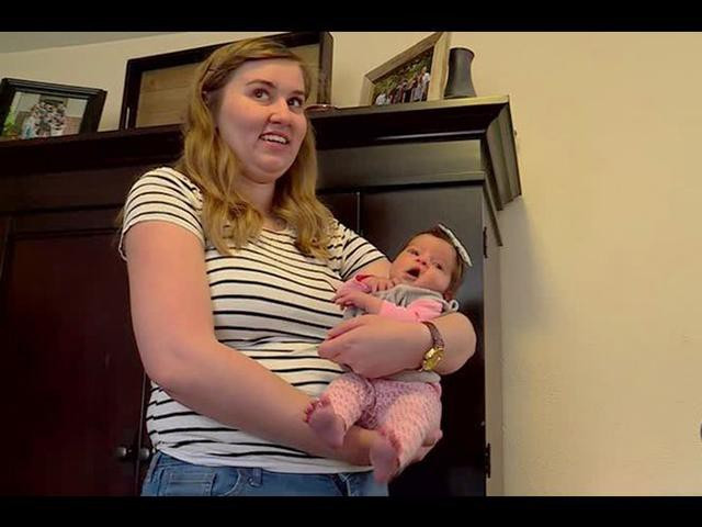 Bé Jane đã ngủ li bì đến mức quên cả ăn.