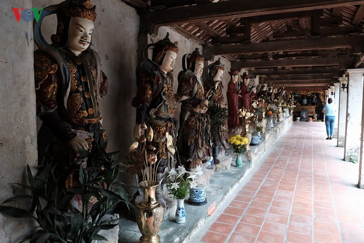 Điều đáng ngạc nhiên không phải là số lượng các pho tượng đất mà là độ bền vững không tưởng của chúng.