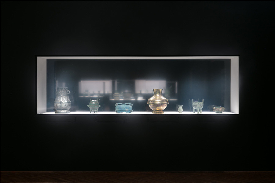 Phần lớn các báu vật bằng đồng quý giá của Trung Quốc hiện được trưng bày tại một bảo tàng ở Mỹ có niên đại vào khoảng năm 2000 - 221 trước Công nguyên.