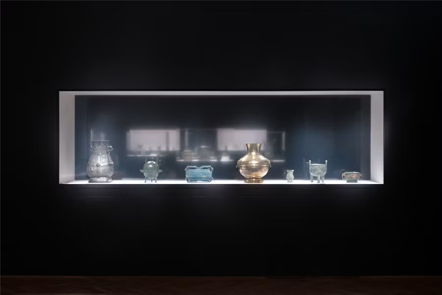 Phần lớn các báu vật bằng đồng quý giá của Trung Quốc hiện được trưng bày tại một bảo tàng ở Mỹ có niên đại vào khoảng năm 2000 - 221 trước Công nguyên.