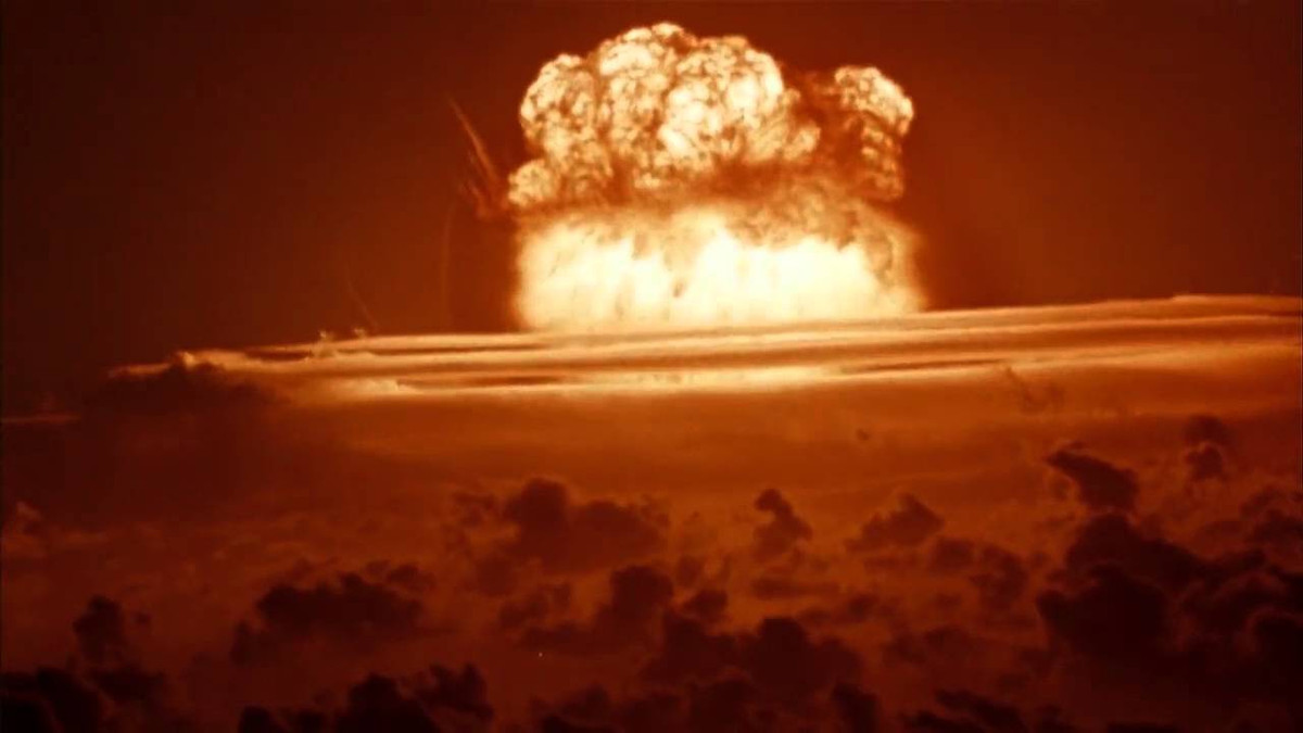 Cho đến nay, hậu quả của vụ thử bom nhiệt hạch Castle Bravo vẫn khiến dư luận không khỏi bàng hoàng và kinh hãi trước mức độ hủy diệt của nó khi phát nổ.